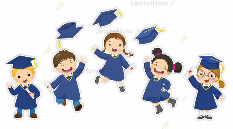 Dzieci na zakończenie roku szkolnego - dzieci koniec szkoły - dzieci z biretami - biret.png